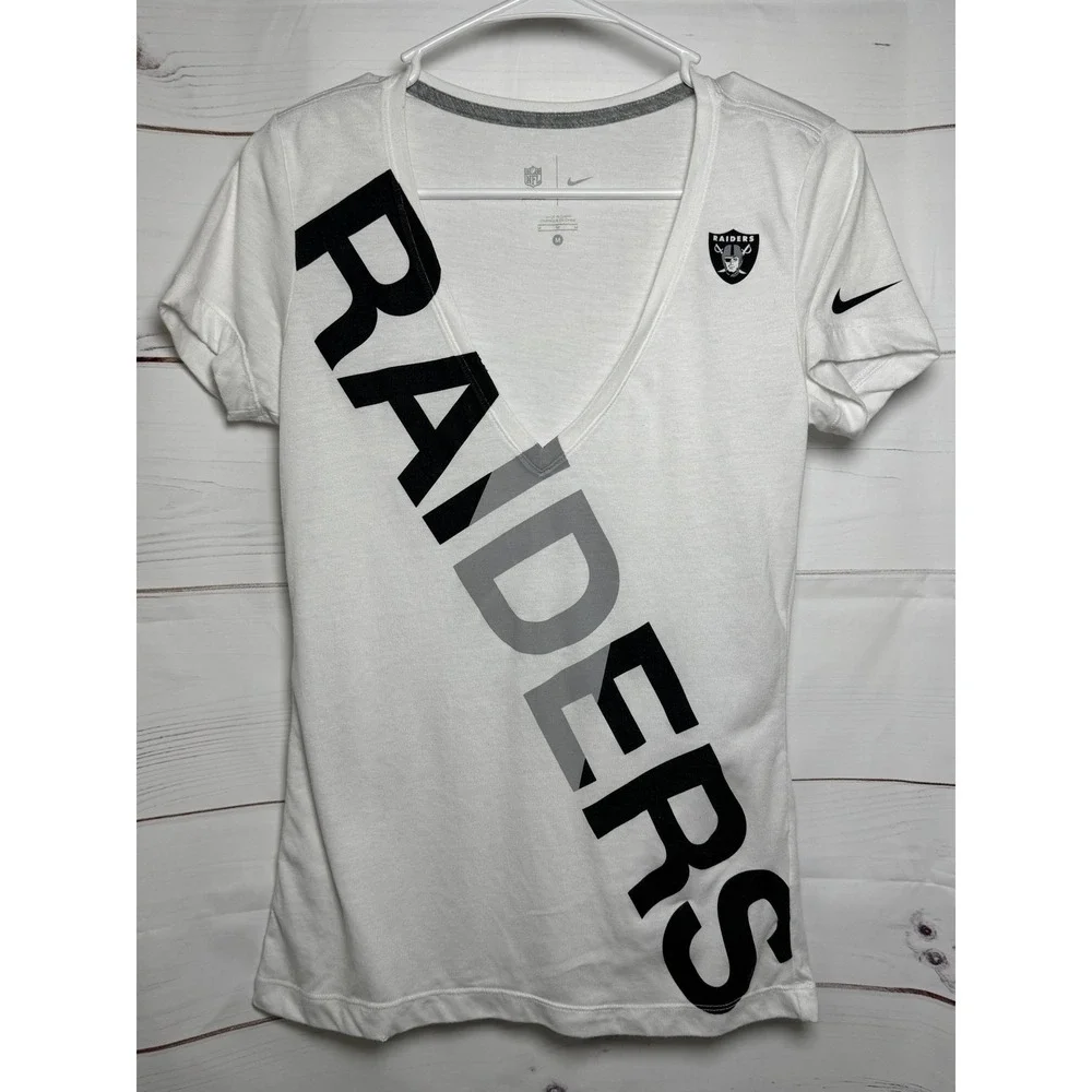 Nike‎ NFL Raiders Women's V-Neck T-Shirt / Size Medium / Sku0078